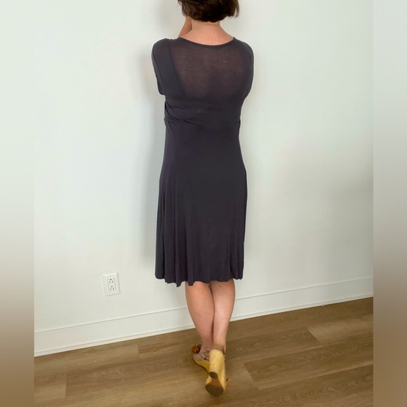 Summer dress - Picture 2 of 3